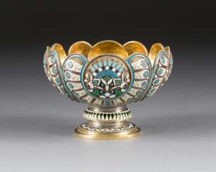 A SILVER-GILT AND CLOISONNE EMAILLE ENAMEL FOOTED BOWL