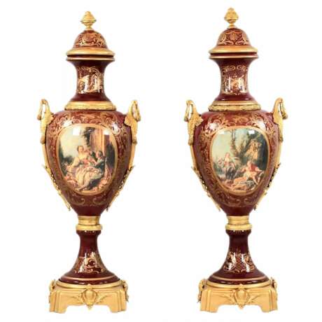 Pair of porcelain floor vases with gilt bronze in the Louis XVI style. France. 1920 th century. - фото 1