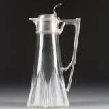 A FABERGÉ SILVER-MOUNTED CUT-GLASS DECANTER - фото 1