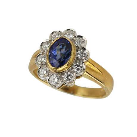 Classic 18K gold ring with sapphire and diamonds. Piccini. Italy 21st century - Foto 2