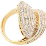 Ring: extrem breiter, äußerst aufwändig gefertigter und sehr teurer Cocktail-Damenring mit feinen Diamanten, 2,68ct, exklusive Handarbeit in 18K Gold - Foto 3