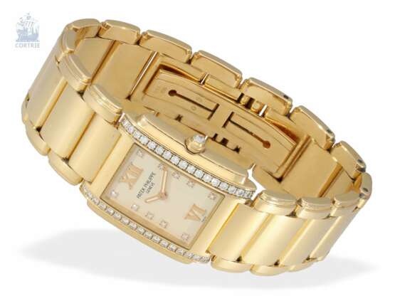 Armbanduhr: äußerst luxuriöse Patek Philippe "Twenty~4" Damenuhr in Vollgold mit Brillantbesatz, REF 4910/11 - фото 2