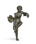 Antike Kunst und Ausgrabungen. A ROMAN BRONZE VENUS