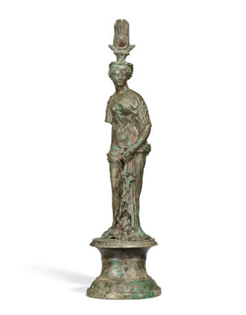 A ROMAN BRONZE ISIS-APHRODITE - photo 1