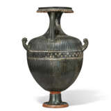 AN APULIAN GNATHIA-WARE HYDRIA - Foto 4