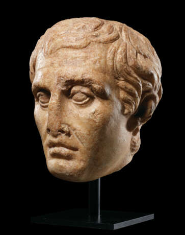 A ROMAN MARBLE PORTRAIT HEAD OF MENANDER - photo 2