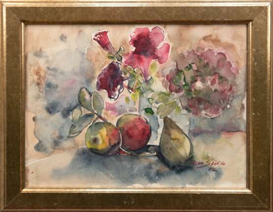 Stolte, Uta (1938) "Blumenstilleben mit Früchten", Aquarell, sign. u.r. und dat. ´02, 30x40 cm, hinter Glas und Rahmen - photo 1