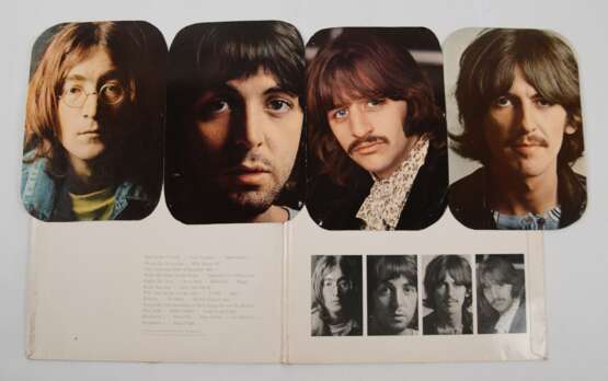 "The Beatles", Weißes Album Nr. 0131350, Doppelalbum, SMO 2051/2052, Electrola G.m.b.H, Köln-Braunsfeld, Printed and made in Germany by Heinrich Nicolaus G.m.b.H., mit 4 Farbfotos (Ränder beschnitten), Cover un… - photo 2