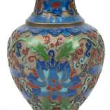 Cloisonné-Vase, China, erhaben mehrfarbig emailliert, H. 13 cm - photo 1