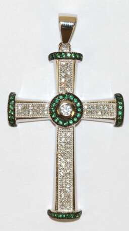 Elegantes Kreuz, 925er Silber, rhodiniert, smaragdfarbene und brillante, weiße Zirkonia in feiner Qualität, Maße mit Öse ca. 4,5 x 2,6 cm - Foto 1