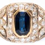 Ring im Art-Deco-Stil, GG 750 (geprüft), ca. 4,4 g, Saphir ca. 1,17 ct., Brillanten ca. 0,37 ct., RG 58, Innendurchmesser 18,4 mm - photo 1