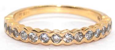 Allianz-Ring, 585er Gold, mit 15 Brillanten, vsi, si, von zus. 0,60 ct. (punziert), ges. 2,7 g, RG 58