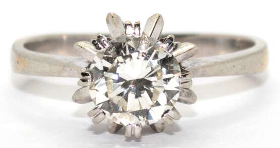 Brillant-Ring, 585er WG, ausgefasst mit 1 Brillanten von ca. 1,05 ct., LR- VVS, Ges.-Gew. 3,29 g, RG 51,5 (Wiederbeschaffungswert lt. Expertise 10.020,- €) - photo 1