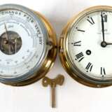 Schiffsuhr und -Barometer, Schatz, je im Messinggehäuse, Uhr, Royal Mariner, Deutschland 20. Jh., mit Schlüsselaufzug, funktionstüchtig, Barometer mit Thermometeranzeige, Gebrauchspuren, je H. 9 cm, Dm. 18 cm - Foto 1