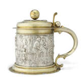 TANKARD ALLEMAND EN ARGENT ET VERMEIL - photo 1