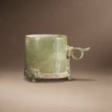 A BRONZE-INSET JADE HANDLED CUP - фото 1