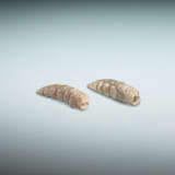 TWO JADE CARVINGS OF HAWK MOTH PUPAE - фото 1