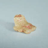 A VERY RARE SMALL YELLOW JADE CARVING OF A YOUNG PHOENIX - photo 1