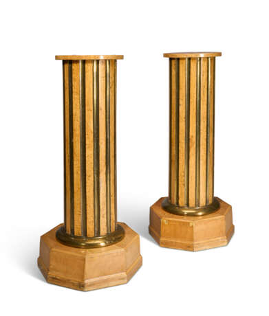 A PAIR OF RUSSIAN BRASS-MOUNTED BURR AND SATIN BIRCH COLUMNAR PEDESTALS - фото 3