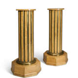 A PAIR OF RUSSIAN BRASS-MOUNTED BURR AND SATIN BIRCH COLUMNAR PEDESTALS - фото 3