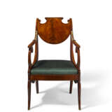 A PAIR OF RUSSIAN MAHOGANY AND PARCEL-GILT ARMCHAIRS - фото 2