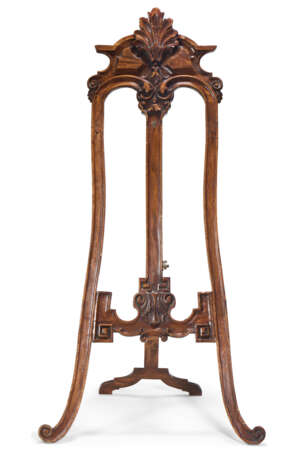 AN ITALIAN CARVED WALNUT EASEL - photo 1