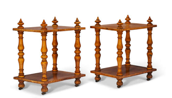 A PAIR OF LATE VICTORIAN OAK END TABLES - photo 1