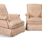 A PAIR OF UPHOLSTERED CLUB ARMCHAIRS - photo 1