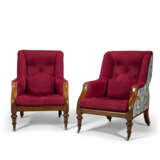 A PAIR OF EARLY VICTORIAN MAHOGANY LIBRARY CHAIRS - фото 1