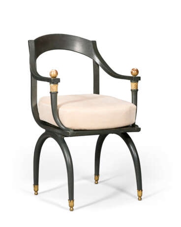 A CONSULAT BRONZED AND PARCEL-GILT FAUTEUIL - фото 1