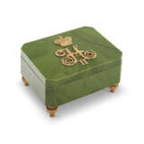 A RUSSIAN GILT-METAL MOUNTED TABLE BOX - фото 2