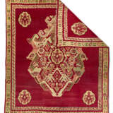 AN USHAK KILIM CARPET - Foto 2