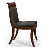 A PAIR OF REGENCY MAHOGANY SIDE CHAIRS - фото 4