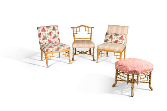 AN ASSEMBLED SET OF VICTORIAN SIMULATED BAMBOO SEAT FURNITURE - photo 1