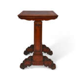 A GEORGE IV MAHOGANY ADJUSTABLE READING TABLE - фото 2