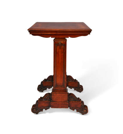 A GEORGE IV MAHOGANY ADJUSTABLE READING TABLE - фото 2