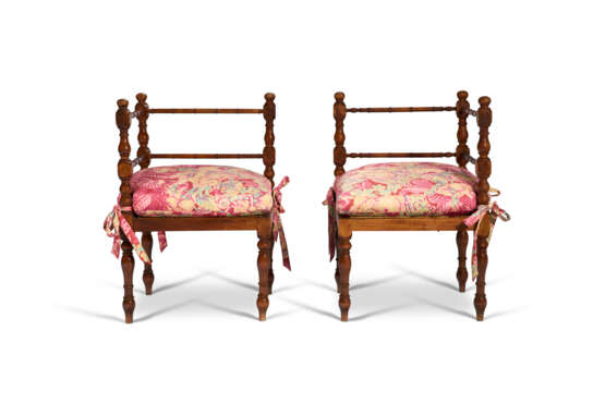 A PAIR OF LATE VICTORIAN/AESTHETIC MAHOGANY AND WALNUT CANED CORNER CHAIRS - photo 1