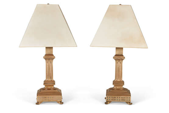 A PAIR OF GILT-METAL TABLE LAMPS - photo 1