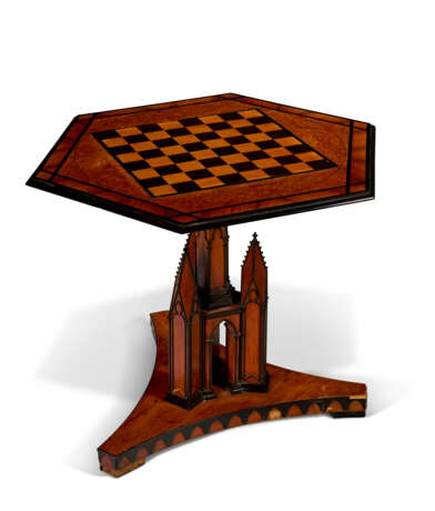 A CENTRAL EUROPEAN FRUITWOOD, EBONY, AND AMBOYNA GAMES TABLE - фото 1