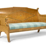 A RUSSIAN BURR-BIRCH AND BRASS MOUNTED SOFA - фото 1