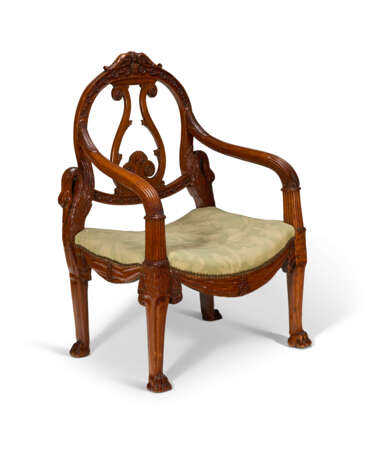 A PAIR OF NORTH EUROPEAN MAHOGANY FAUTEUILS - Foto 5