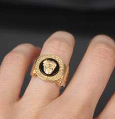 Bague en or pour femme avec m&eacute;duse en onyx Gorgone 