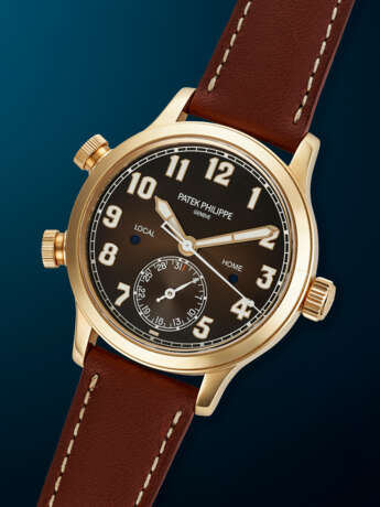 PATEK PHILIPPE, PINK GOLD DUAL TIME ‘CALATRAVA PILOT TRAVEL TIME', REF. 7234R - фото 2