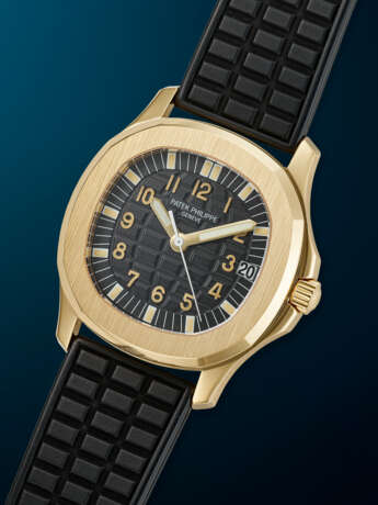 PATEK PHILIPPE, COVETED YELLOW GOLD 'AQUANAUT', REF. 5066 - фото 2