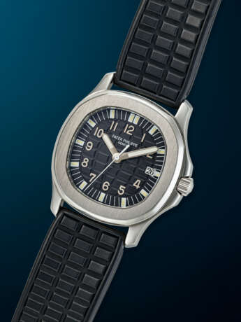 PATEK PHILIPPE, STAINLESS STEEL ‘AQUANAUT’, REF. 5064A - фото 2