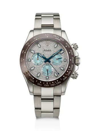 ROLEX, DAZZLING PLATINUM AND DIAMOND-SET CHRONOGRAPH 'DAYTONA', REF. 116506 - Foto 1