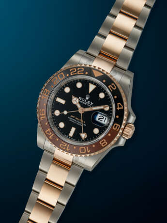 ROLEX, PINK GOLD AND STAINLESS STEEL DUAL TIME ‘GMT-MASTER II’, REF. 126711CHNR - Foto 2