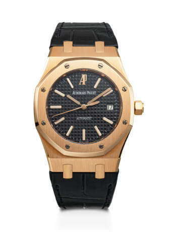 AUDEMARS PIGUET, PINK GOLD 'ROYAL OAK', REF. 15300OR - photo 1