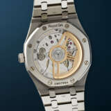 AUDEMARS PIGUET, COVETED STAINLESS STEEL 'ROYAL OAK', REF. 15500ST - Foto 3