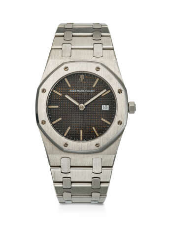 AUDEMARS PIGUET, STAINLESS STEEL ‘ROYAL OAK’, REF. 56175ST - photo 1